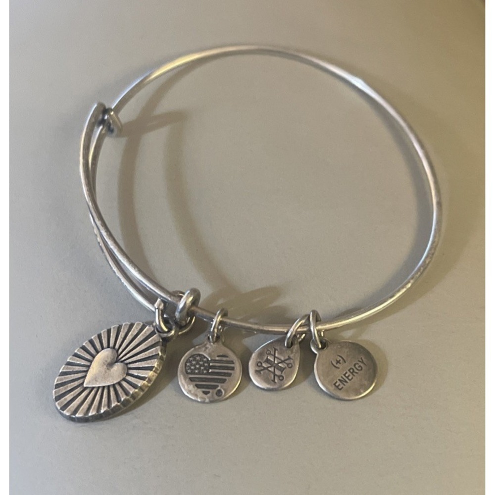 Charm Bracelet +Energy Heart Flag Love Adjustable Bracelet 4‎ Charms 5 To 7 In.